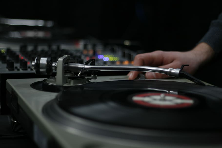 person, using, black, turntable, man, dj, mixer, technology, recorder, sound